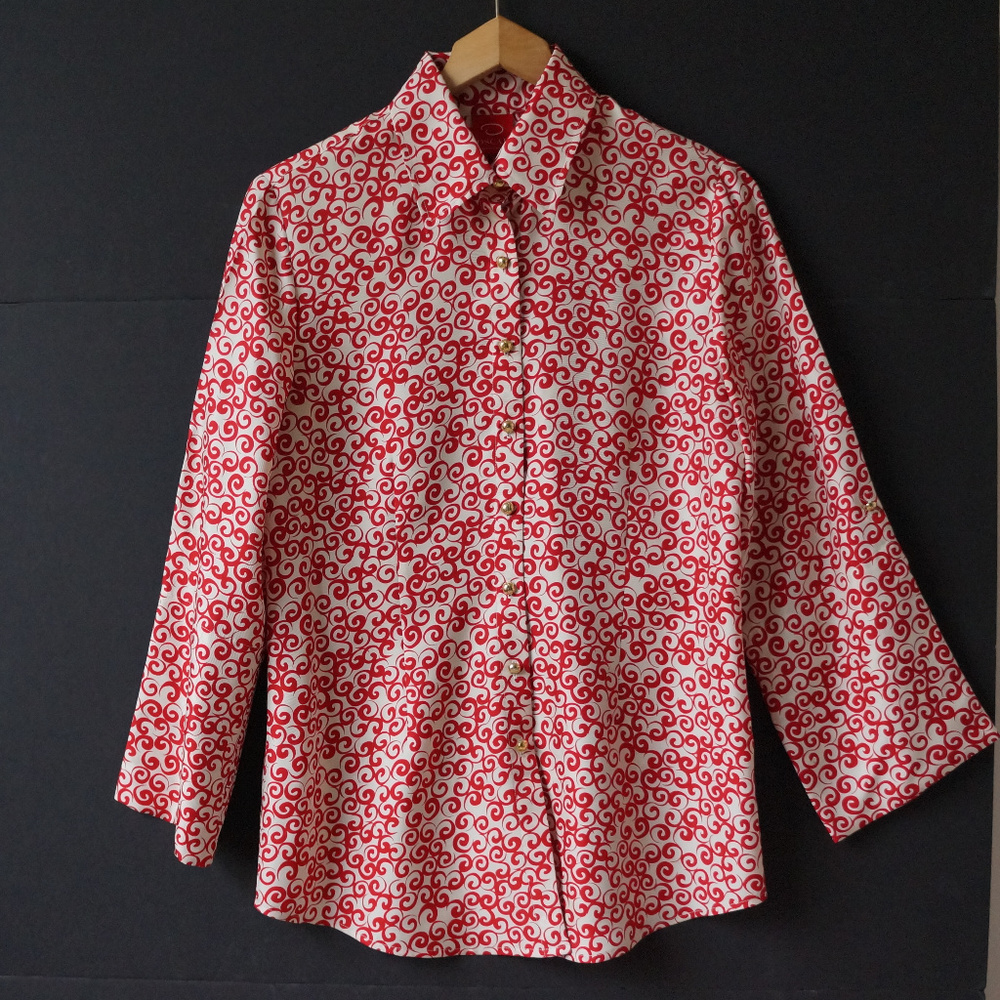 Resort Style Oscar de la Renta Silk Blouse  M
